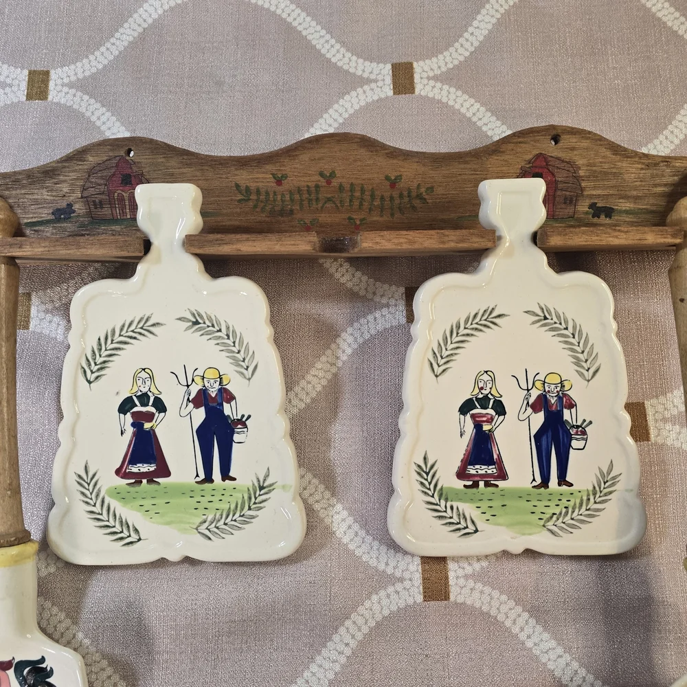 Vintage Hand Painted Wood Handle Gourmet Set w/ Rack Folk Art Trivet